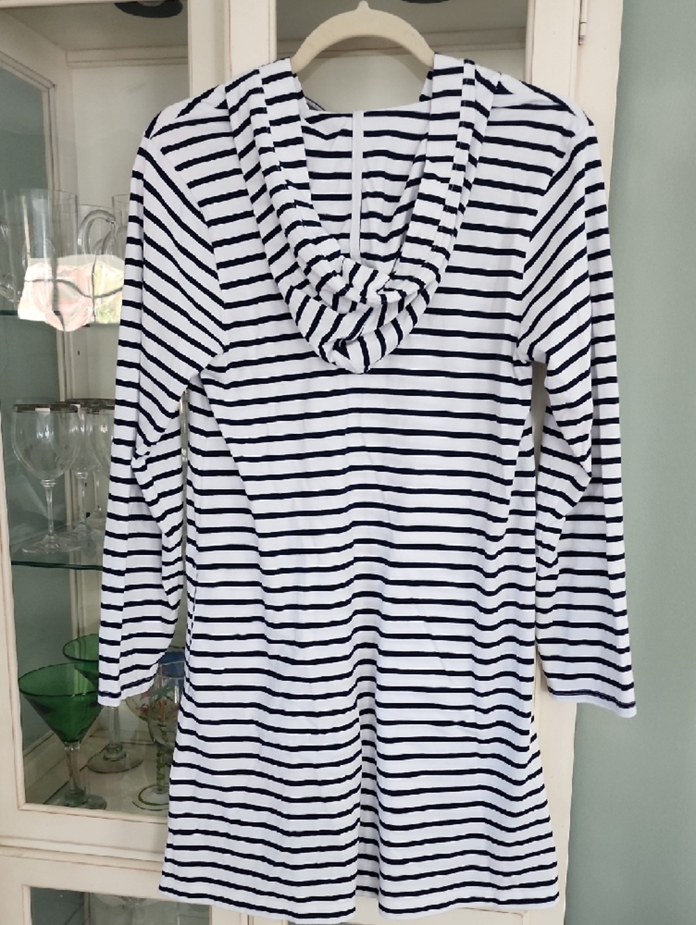 Brand New Never Worn Lands' End White and Navy Striped Hooded V-Neck Tunic - Picture 2 of 3